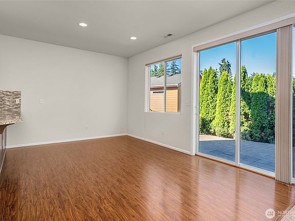 4th image of 38063 39th Avenue S