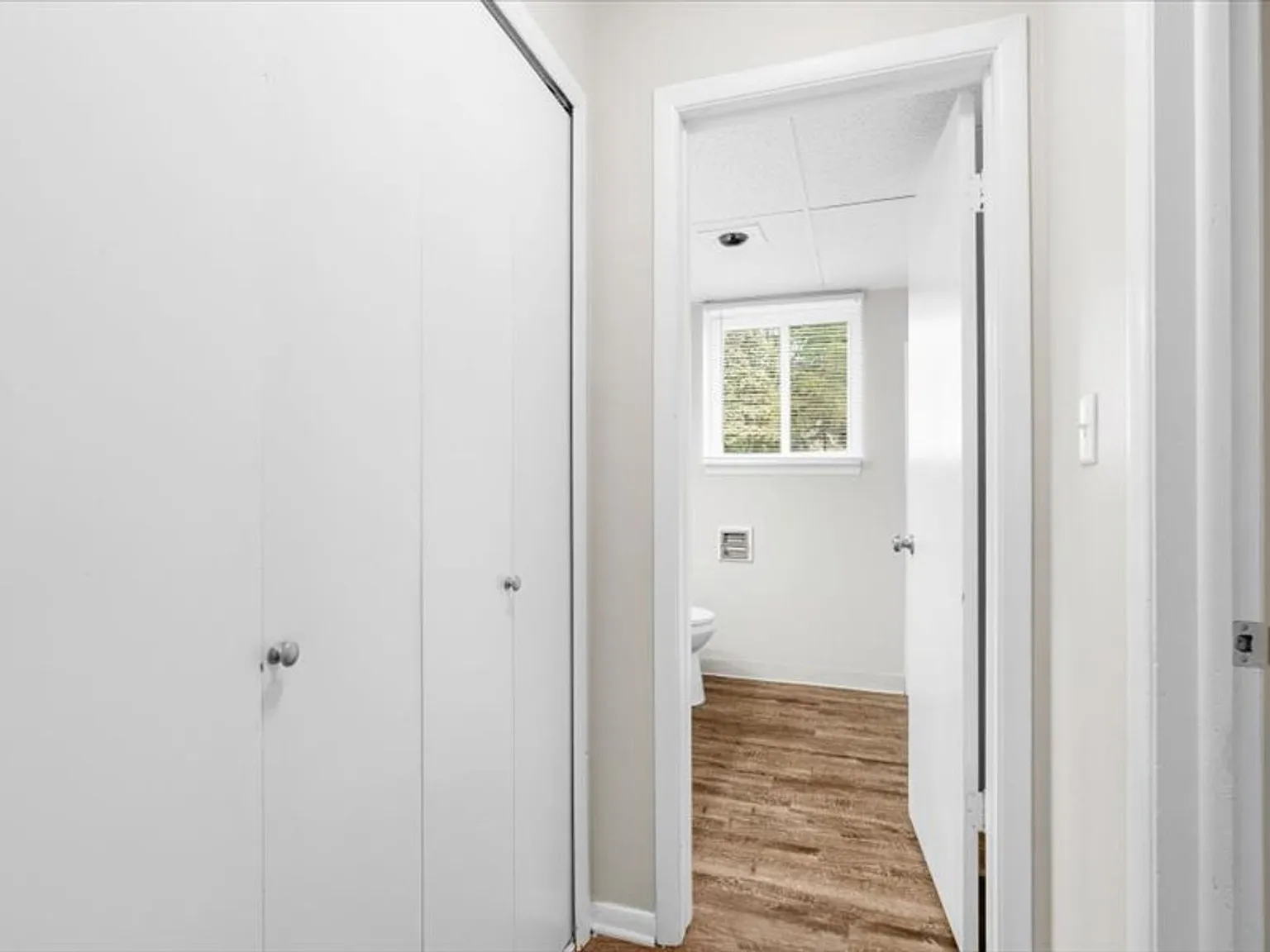Sugar Pine Apartments — Photo 1