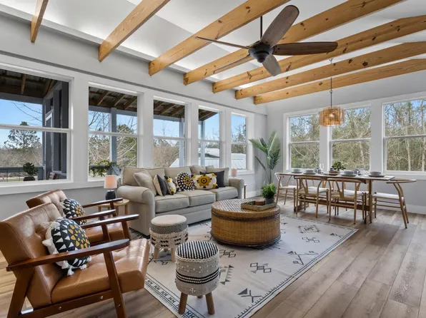 304 Tide St #Id1473630p, Waveland, MS 39576