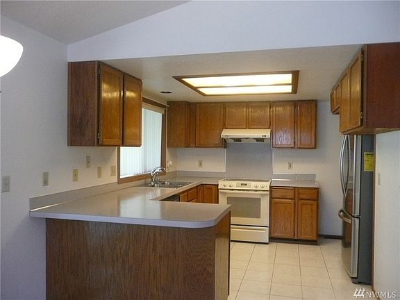 2nd image of 4722 8th Ave NE