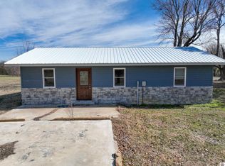 756 Woodville Rd, Kevil, KY 42053