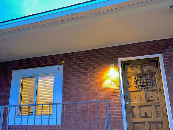 5th image of 1611 N Ochoa St