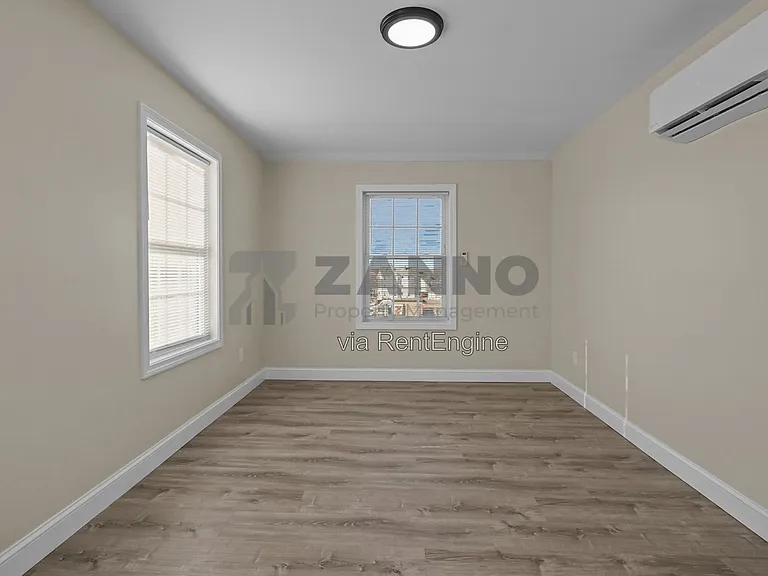 547 Chalkstone Ave #4 — Photo 11