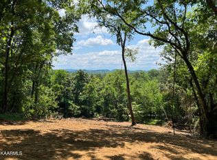 1605 Bales Rd, Knoxville, TN 37914