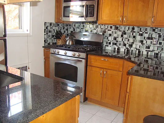 Sold by Benjamin Realty Since 1980 | media 42