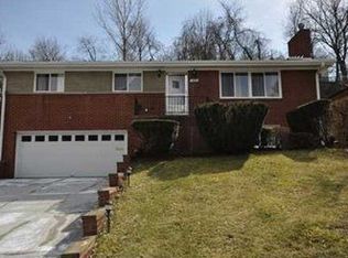 3959 Edge Rd, Brentwood, PA 15227