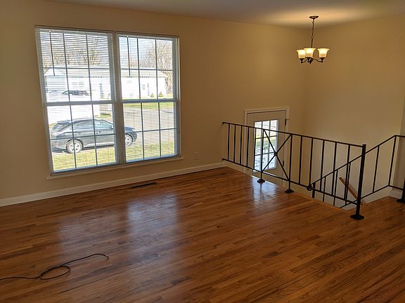2nd image of 228 S Sage Cir #A