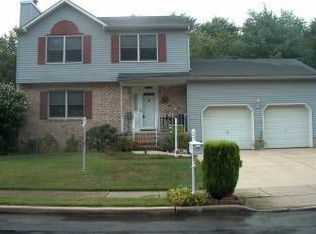 281 Manor Blvd, Hamilton, NJ 08620