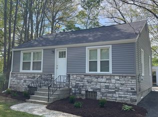 812 Magnolia Ave, Cuyahoga Falls, OH 44221
