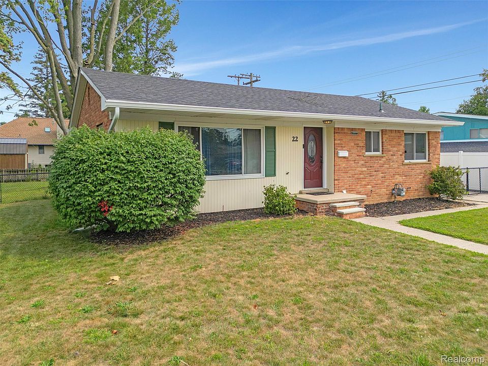 1st image of 22 W Braman Ave