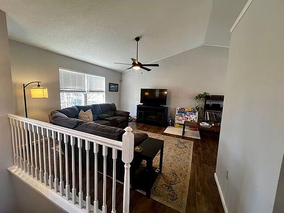 4th image of 1150 Macintosh Ln