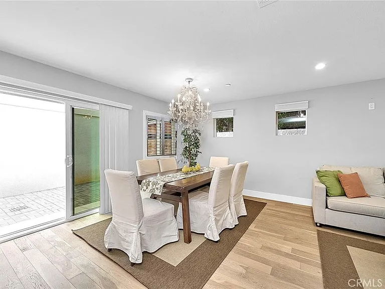 24240 Ocean Ave — Photo 5