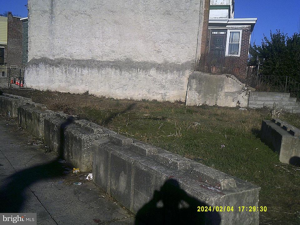 2nd image of 1727 Wagner Ave