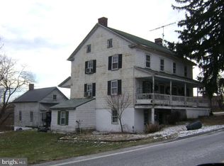 4859 Glenville Rd, Glen Rock, PA 17327