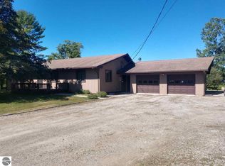 1707 N Fire Rd, Twining, MI 48766