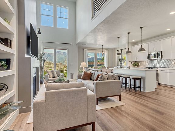 5th image of 549 N Hawks Rise Ln