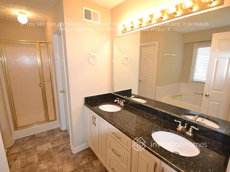 4790 Northbrook Ct — Photo 8