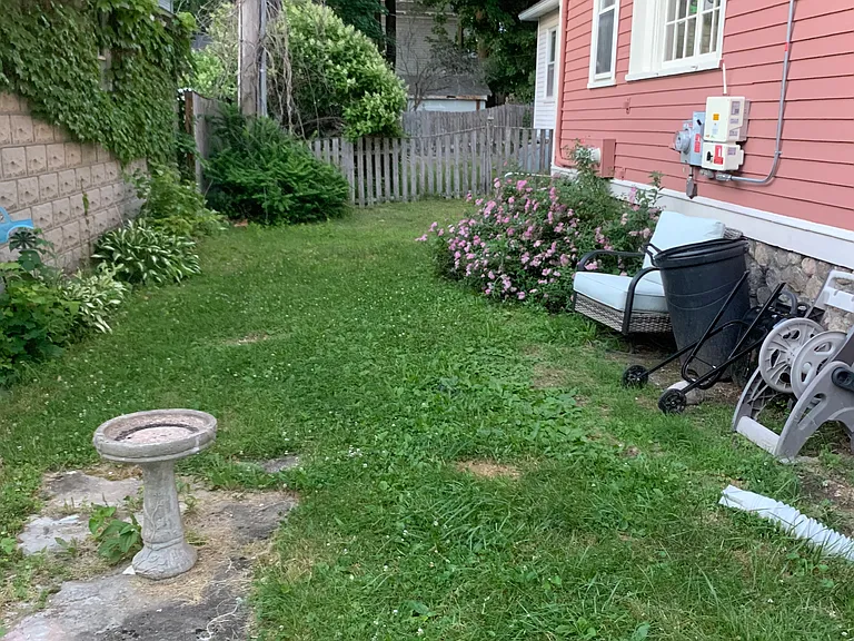 6 Manor St #2 — Photo 29