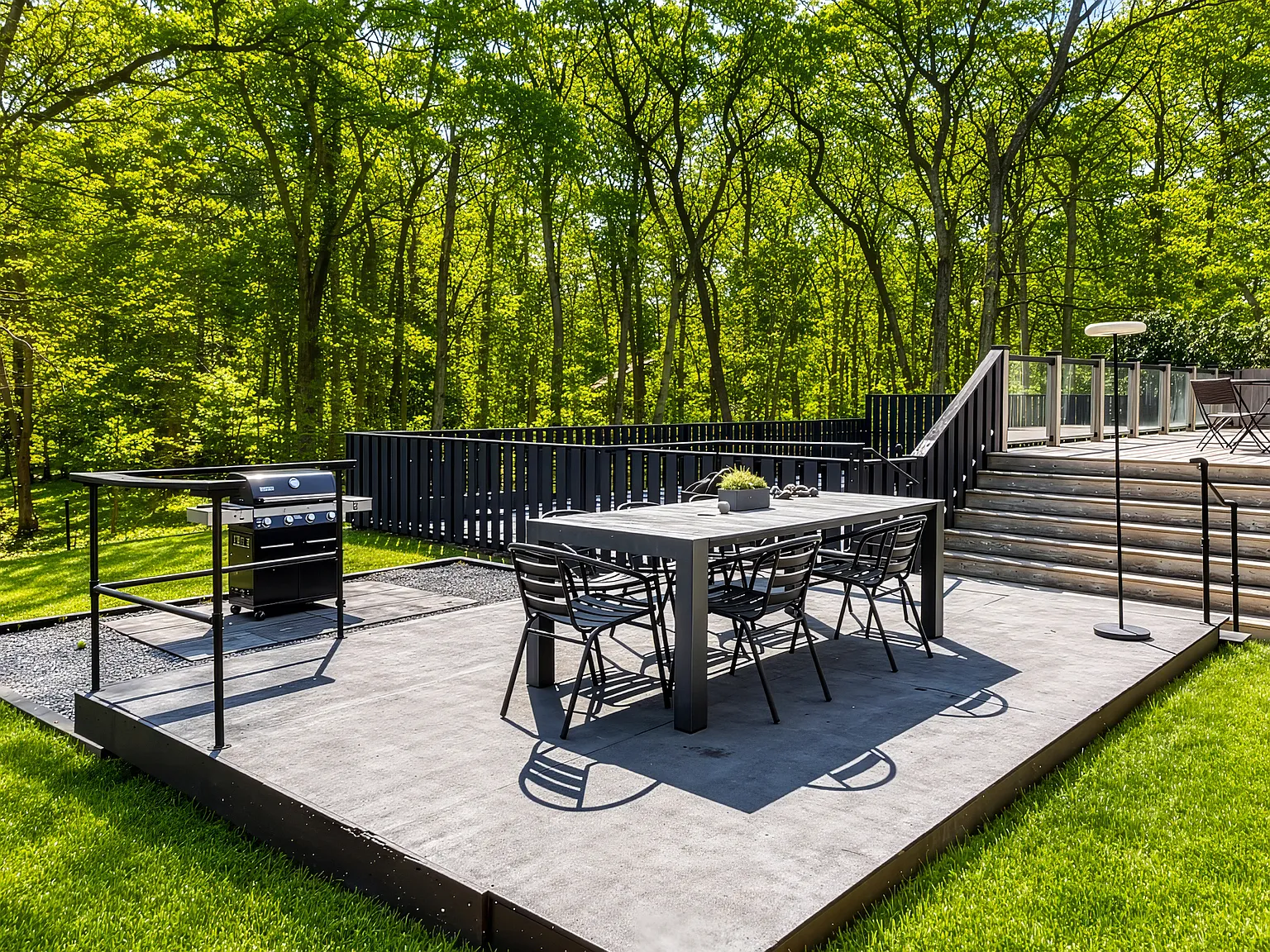 Chic, Serene, Hamptons Oasis with Heated Pool — Photo 3
