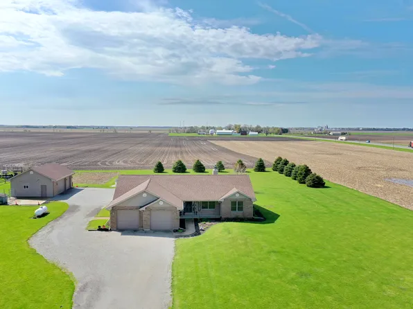 13042 E 10500n Rd, Grant Park, IL 60940