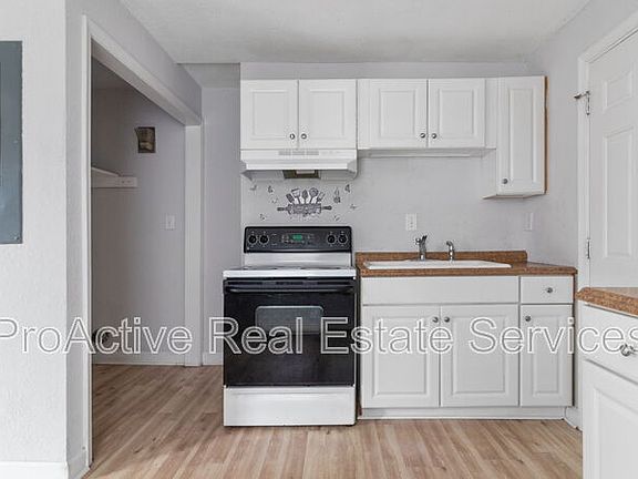 5th image of 35 Carver Cir