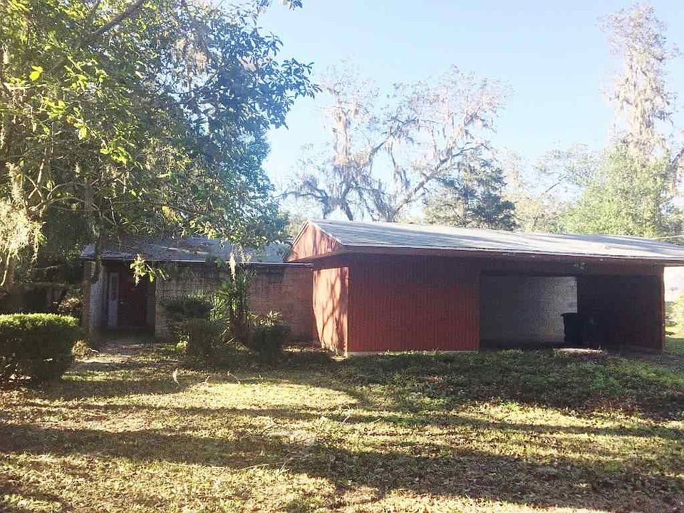 1st image of 2103 Woodstock Ln