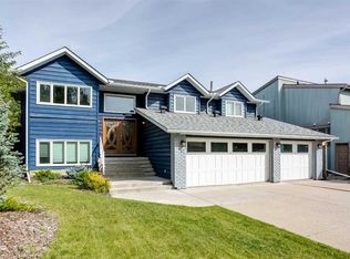 32 S Bow Village Cres NW, Calgary, AB T3B4X2