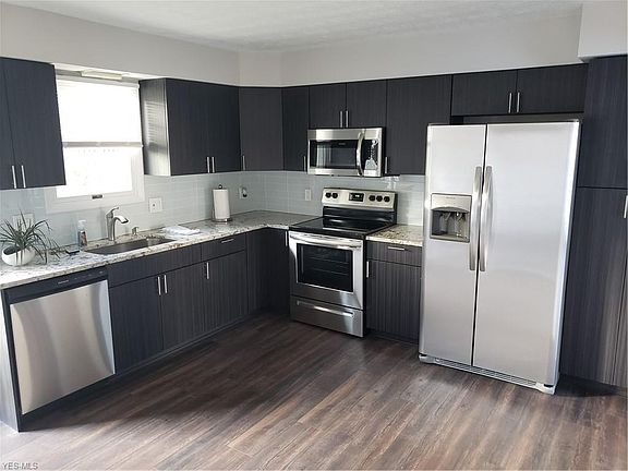 3rd image of 7704 Princeton Pl