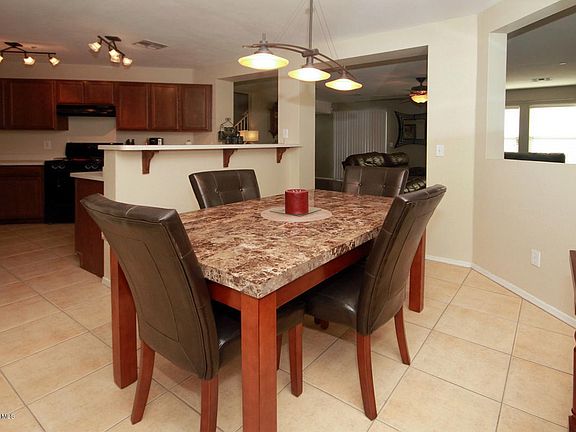 3rd image of 8453 N Placita De La Manzana
