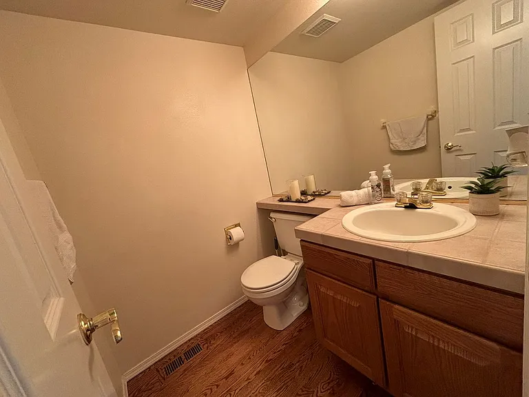 8950 Rochester Dr — Photo 9
