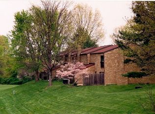 10 Chesham Ct #A, Cockeysville, MD 21030