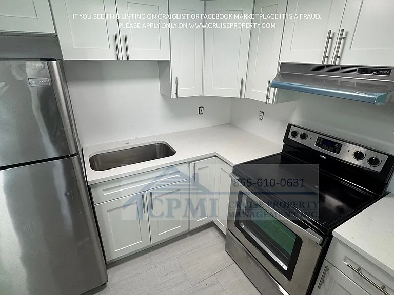 Centro Apartments - 3249 Coral Hills Dr. — Photo 13