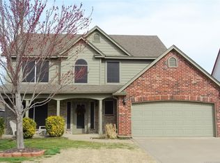 9615 N 100th Ave E, Owasso, OK 74055