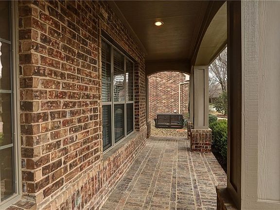 2nd image of 5613 Bay Meadows Dr