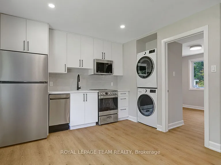 1952 Othello Ave #2 — Photo 6