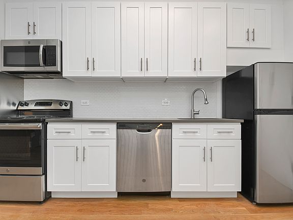 2nd image of 216 Boerum St #1B