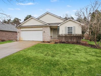 2661 Signature Cir, Pinckney, MI, 48169