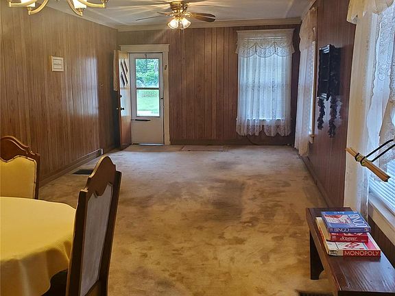2nd image of 534 N 27th St