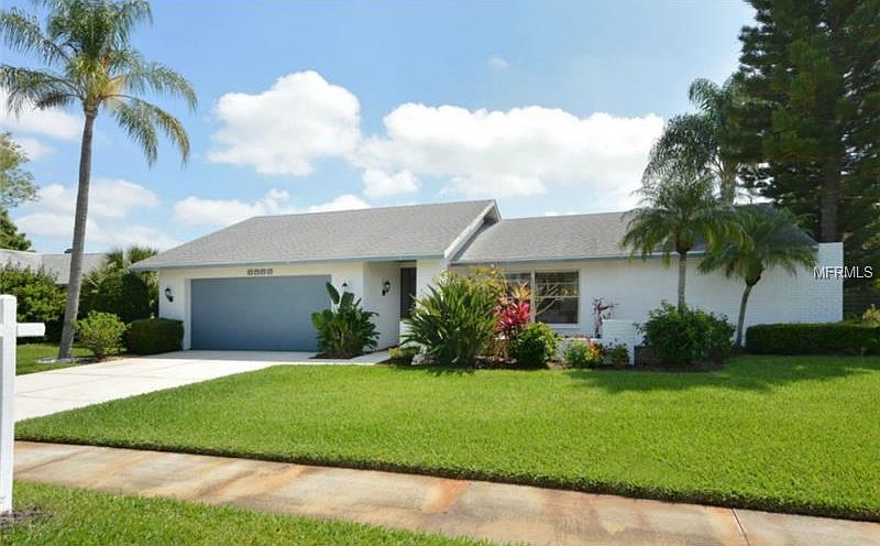 1st image of 6569 Waterford Cir