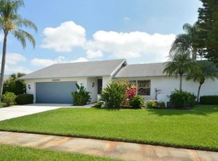 6569 Waterford Cir, Sarasota, FL 34238