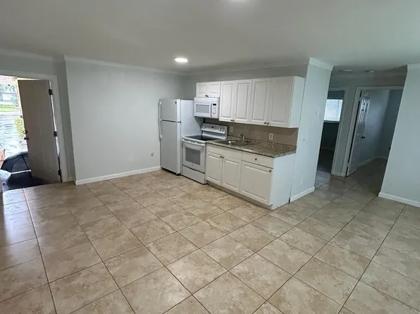 1119 NW 6th Ave APT 4, Pompano Beach, FL 33060
