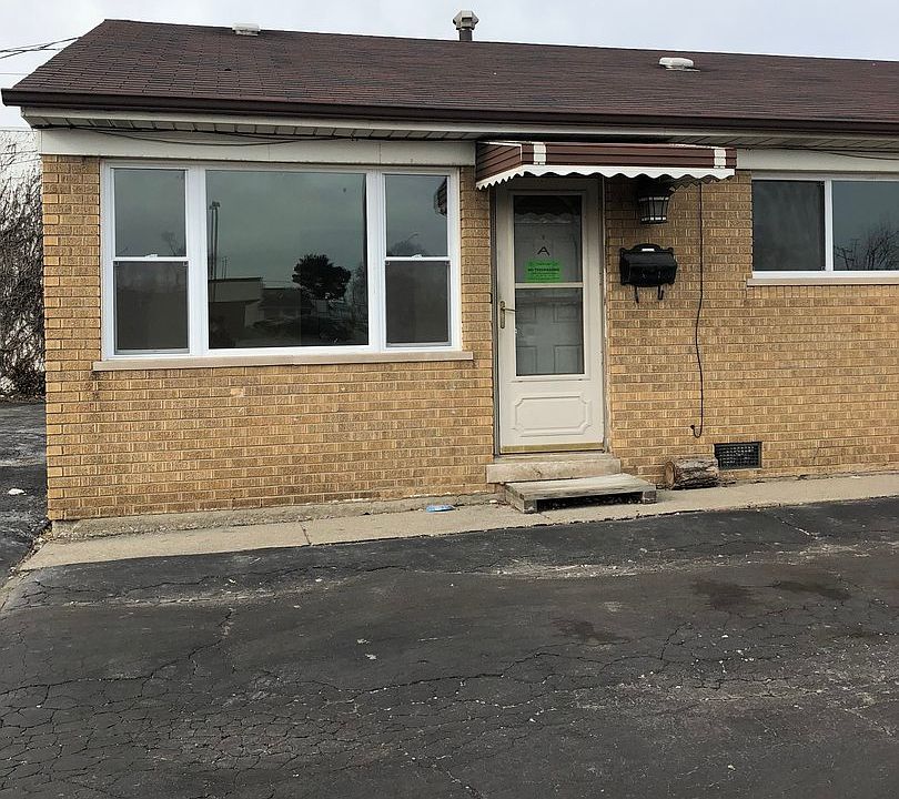 1st image of 1711 Sibley Blvd