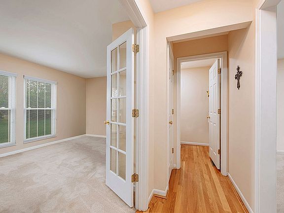 4th image of 4251 Placepointe Dr