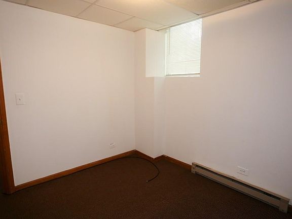 5th image of 638 1/2 W Arlington Pl APT 62G