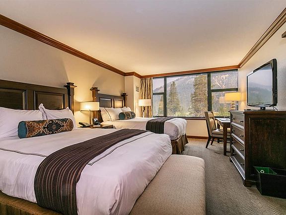 4th image of 400 Squaw Creek Rd #218/220