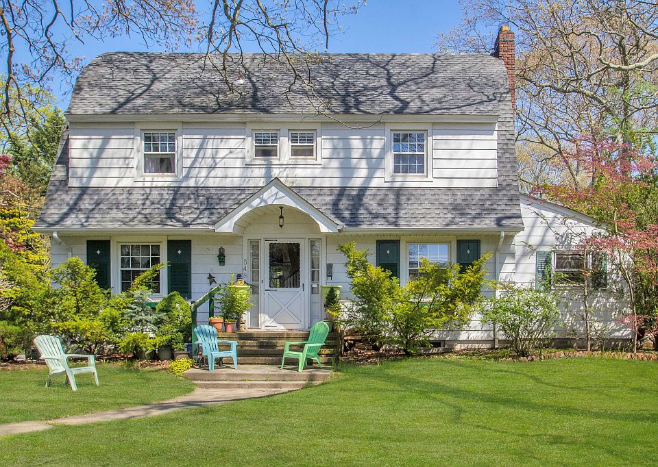 1st image of 548 Pine Dr
