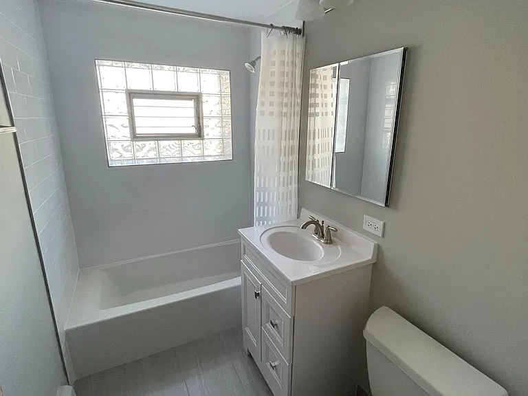 3705 Forest Ave — Photo 7