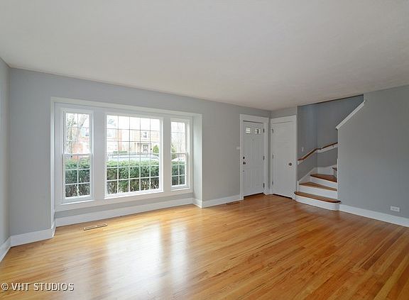2nd image of 3749 N Plainfield Ave