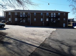 215 Fayetteville St, Winston Salem, NC 27127