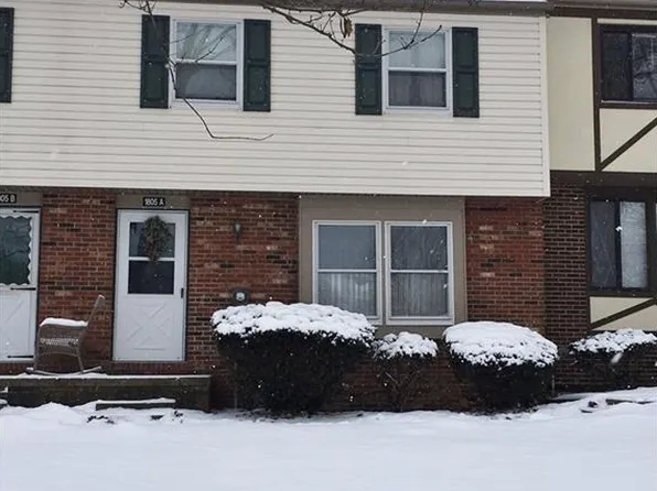 1805 Higby A Dr, Stow, OH 44224